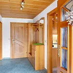 Biobergbauernhof Bergzeit 아파트